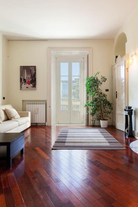 Casa Delle 5 Giornate Di Milanoアパートメント エクステリア 写真