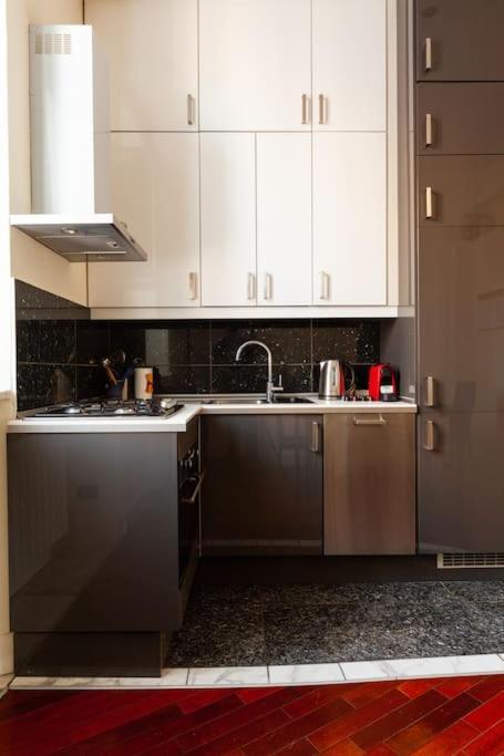 Casa Delle 5 Giornate Di Milanoアパートメント エクステリア 写真